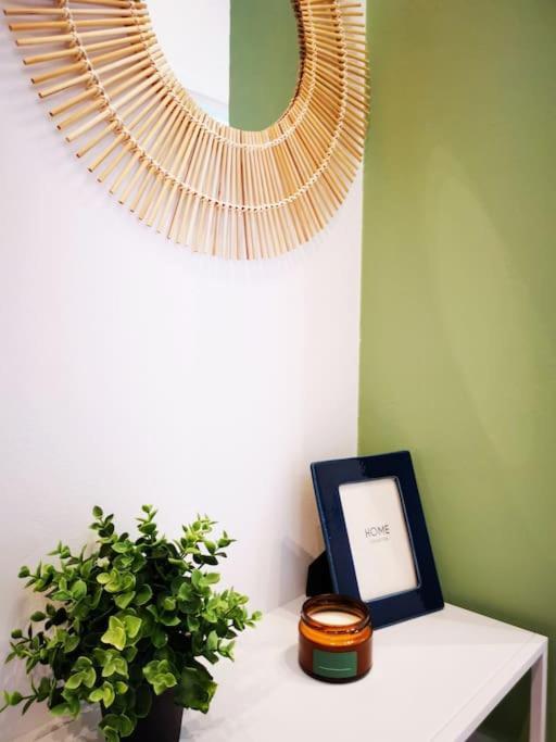 דירות מילאנו Sunny Flat 50 Meters From The Metro מראה חיצוני תמונה