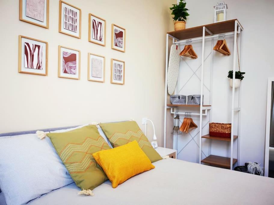 דירות מילאנו Sunny Flat 50 Meters From The Metro מראה חיצוני תמונה